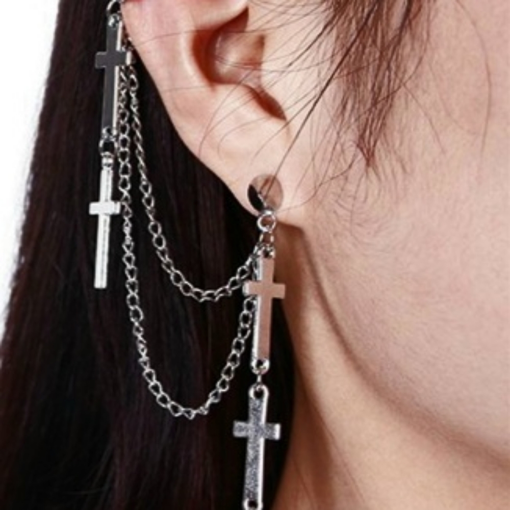 Single Ear Earring - Picture 3 of 3